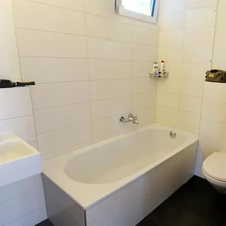 Dolomit Appartement-fewo- Dusche Und Bad- Wc- 2 Schlafraeume 5-bettwohnung Eg By Interhome * Saas-Fee